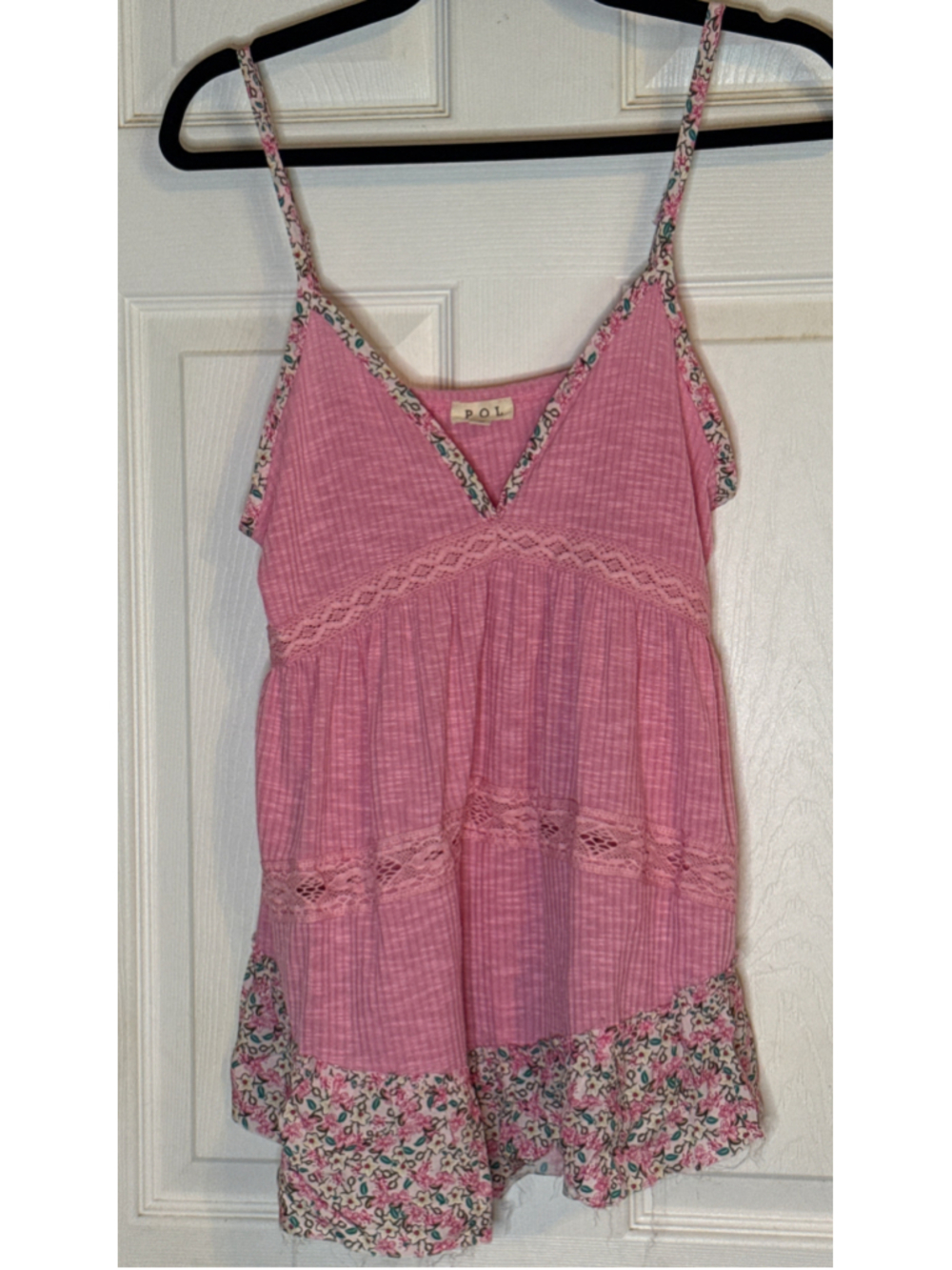 POL Size S Pink Floral Lace Trim Tank Top